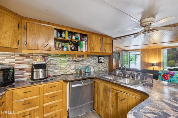 $134,900 | 102 Tolley Lane, Erwin, TN 37650