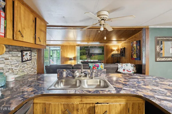 $134,900 | 102 Tolley Lane, Erwin, TN 37650