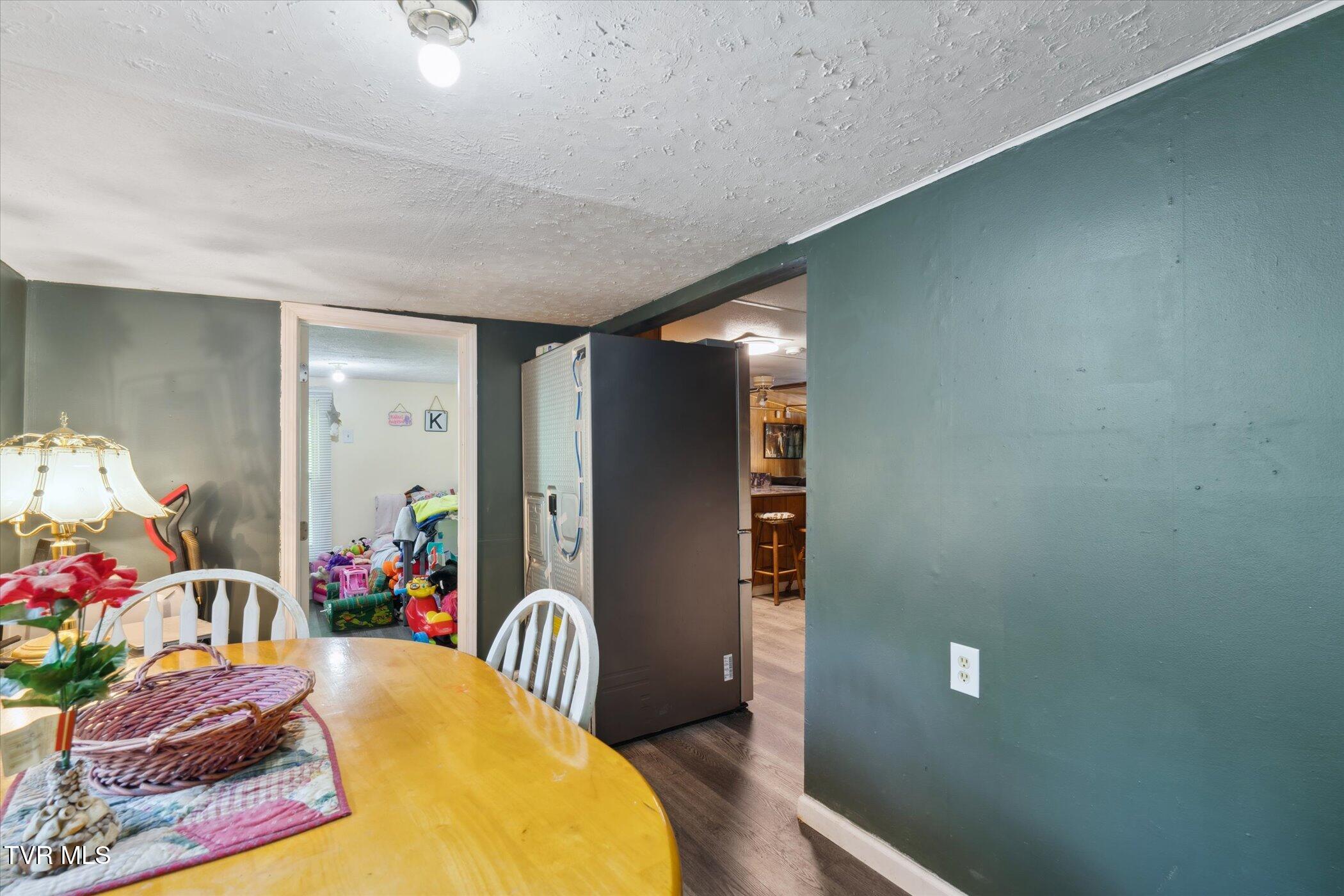 102 Tolley Lane Erwin, TN 37650 - Photo 26 of 40 26-102-Tolley-Ln-Erwin-TN-37650-WindowSt