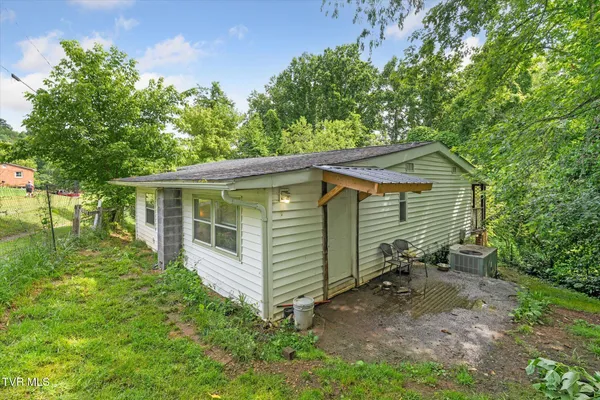 $134,900 | 102 Tolley Lane, Erwin, TN 37650