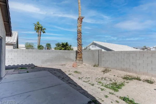 $1,895 | 1716 Anchor Drive, North Las Vegas, NV 89032