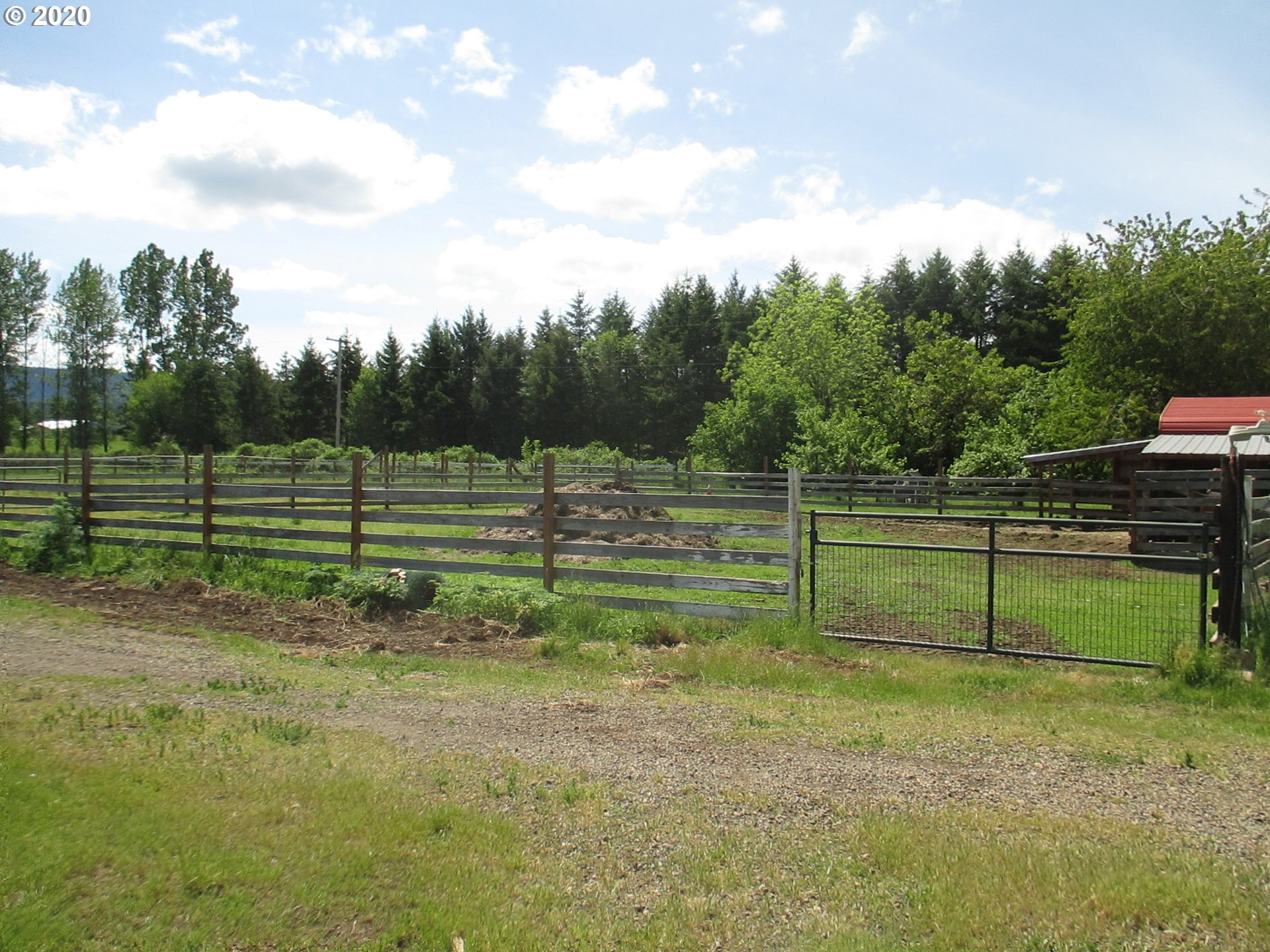 7330 Harmony Road Sheridan, OR 97378 - Photo 11 of 30 Gallery Image 11