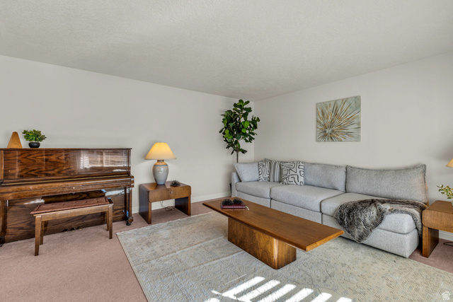 1060 West 2620th Street South Mapleton, UT 84664 - Photo 9 of 87