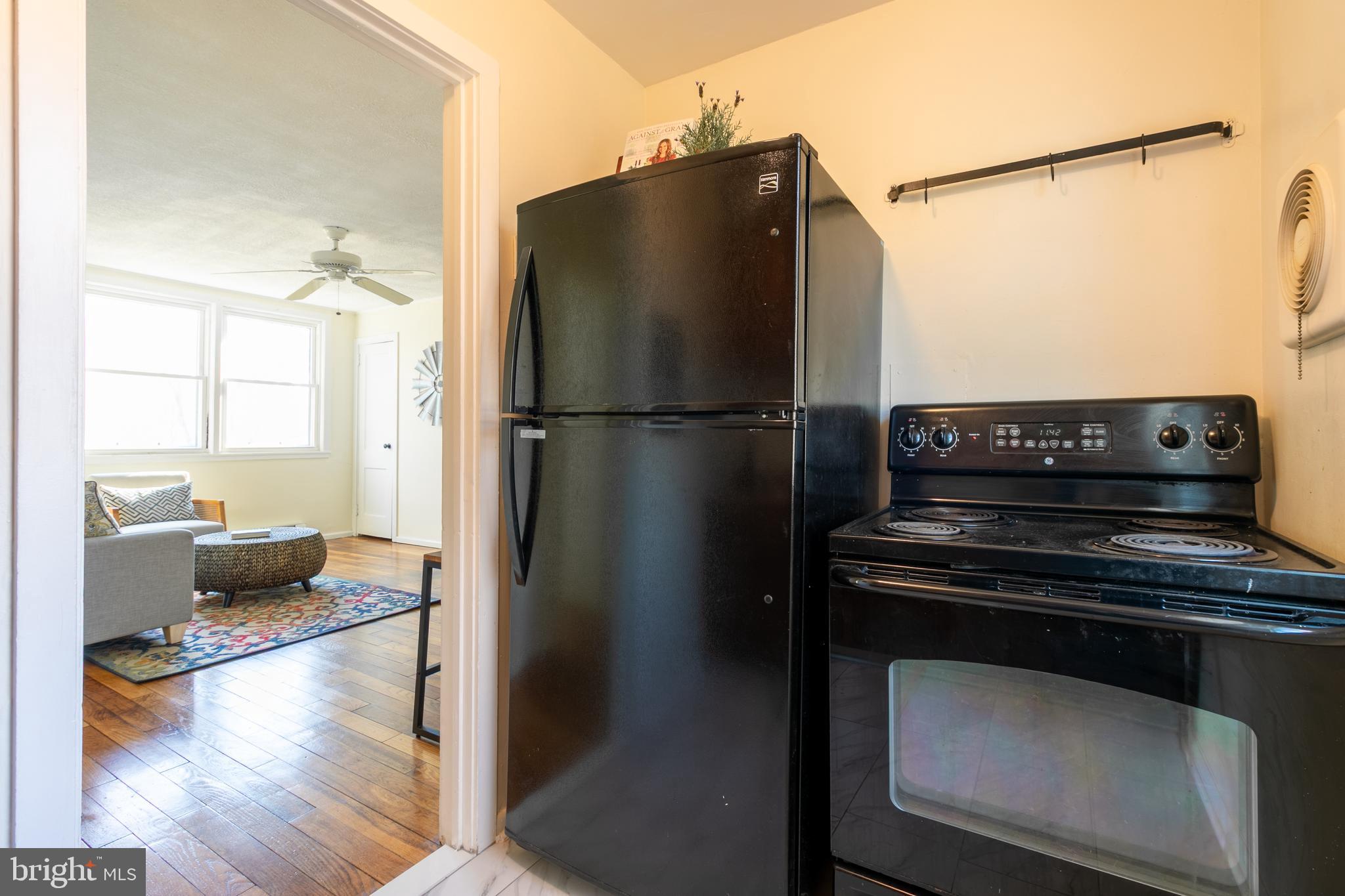 8 Laurel Hill Road Greenbelt, MD 20770 - Photo 11 of 15 kitchen