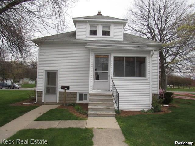 11840 Pardee Road Taylor, MI 48180 - Photo 4 of 13 4.jpg
