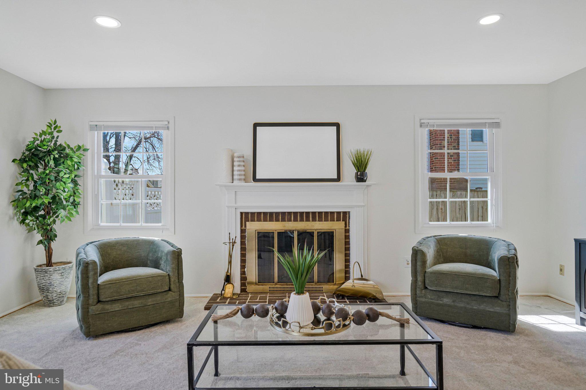 4103 Port Rae Lane Fairfax, VA 22033 - Photo 20 of 47 Living room