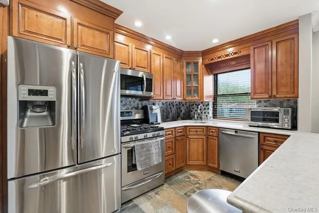 $379,000 | 155-24 81st Street, Unit 110 | Lindenwood