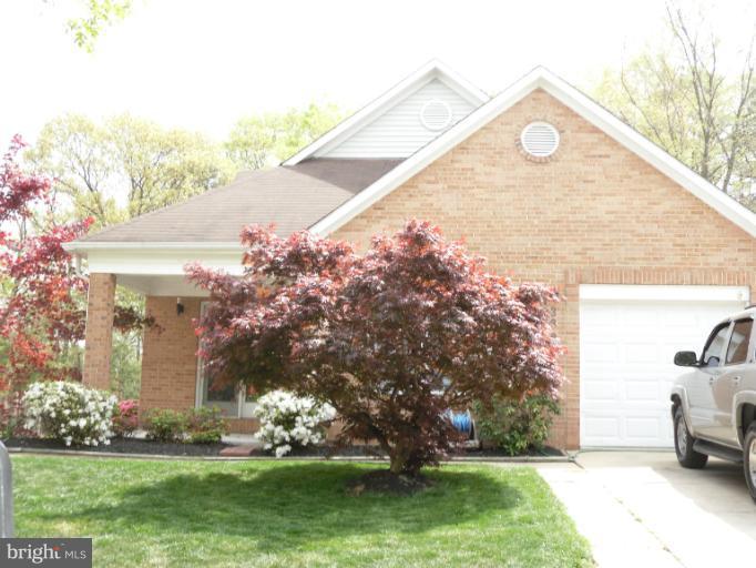 3809 Endicott Place Springdale, MD 20721 - Photo 2 of 26 Exterior (Front)