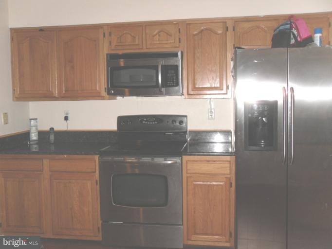 3809 Endicott Place Springdale, MD 20721 - Photo 24 of 26 Kitchen