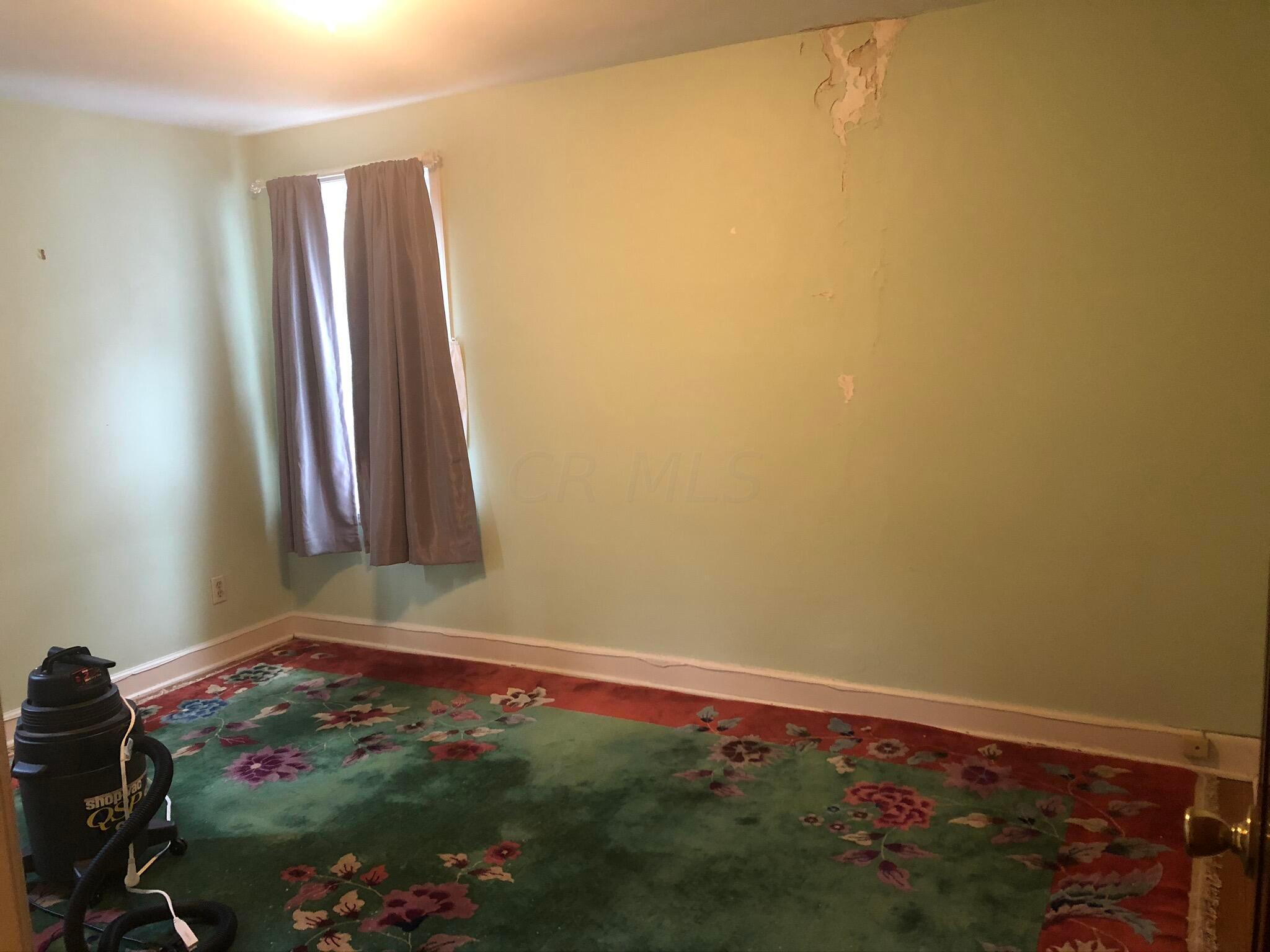 939 Vernon Road Columbus, OH 43209 - Photo 10 of 20 bedroom 2
