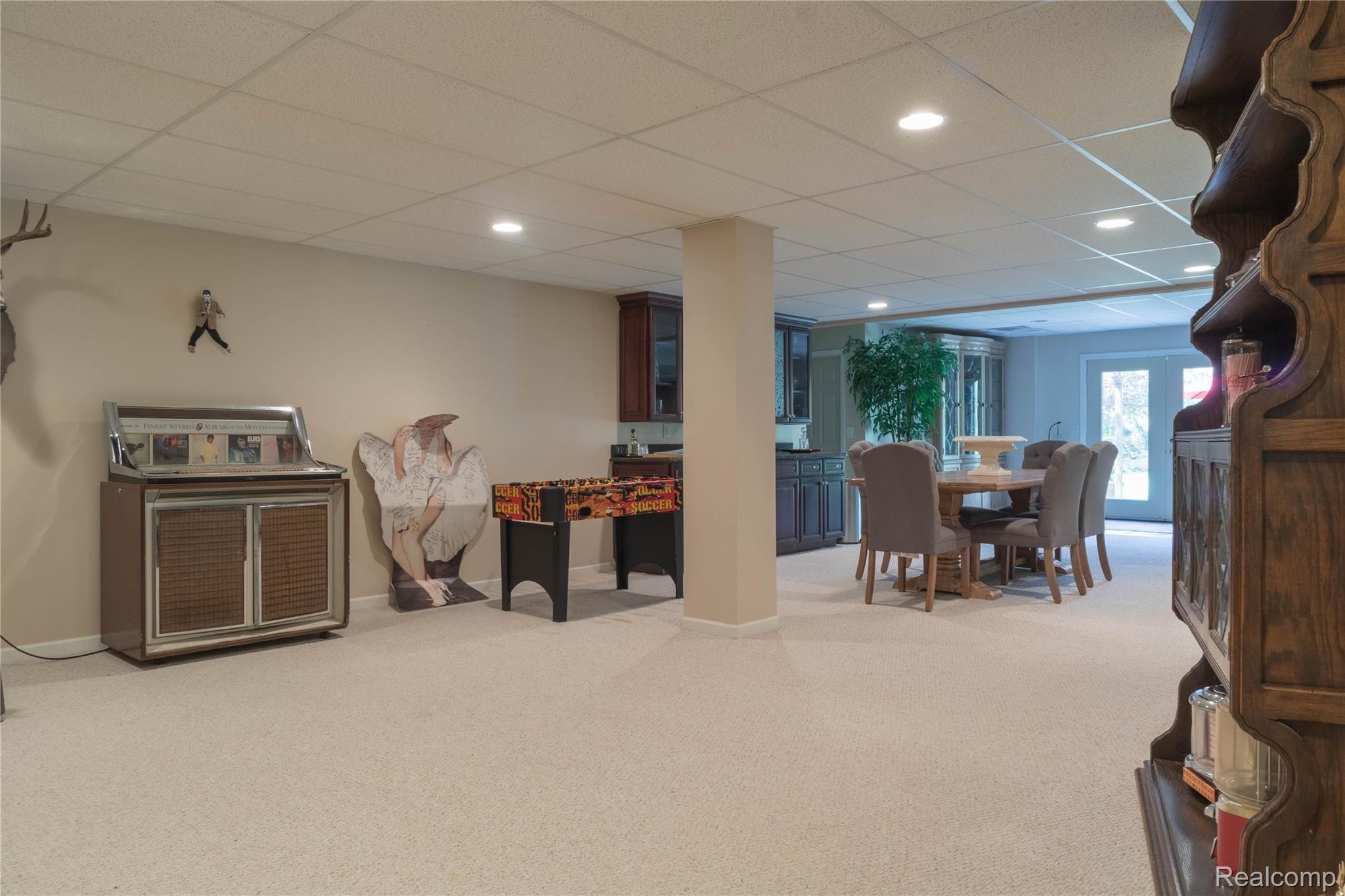 1651 Washington Road Rochester, MI 48306 - Photo 47 of 60 46.jpg