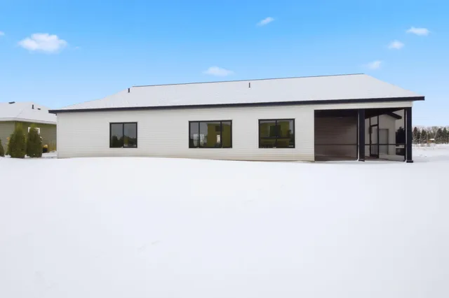 $549,900 | 1021 24th Street North, Sartell, MN 56377