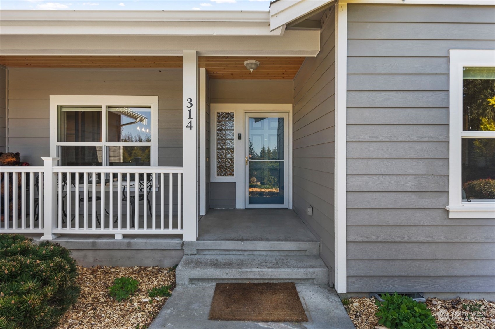 314 North Camano Ridge Road Camano Island, WA 98282 - Photo 5 of 40 Gallery Image 5