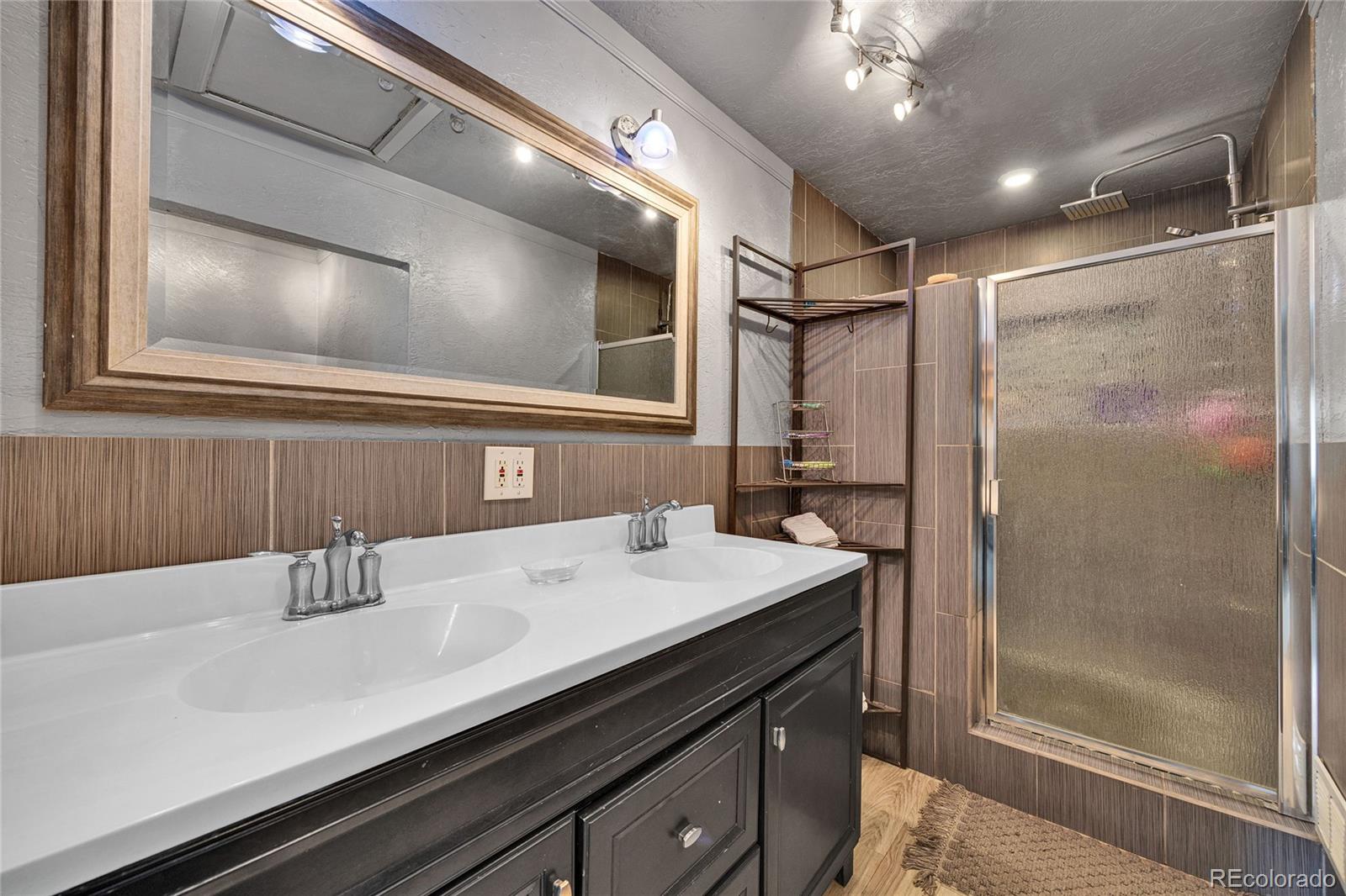 1841 Ruth Drive Thornton, CO 80229 - Photo 19 of 39