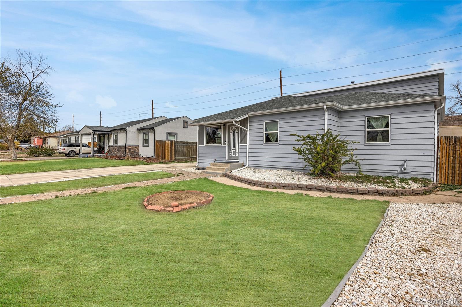 1841 Ruth Drive Thornton, CO 80229 - Photo 2 of 39