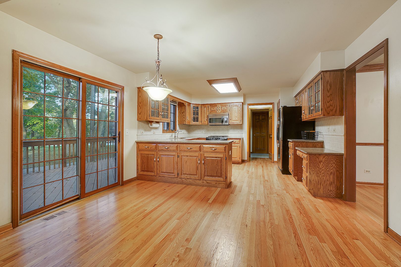 27W233 Jewell Road Winfield, IL 60190 - Photo 21 of 47