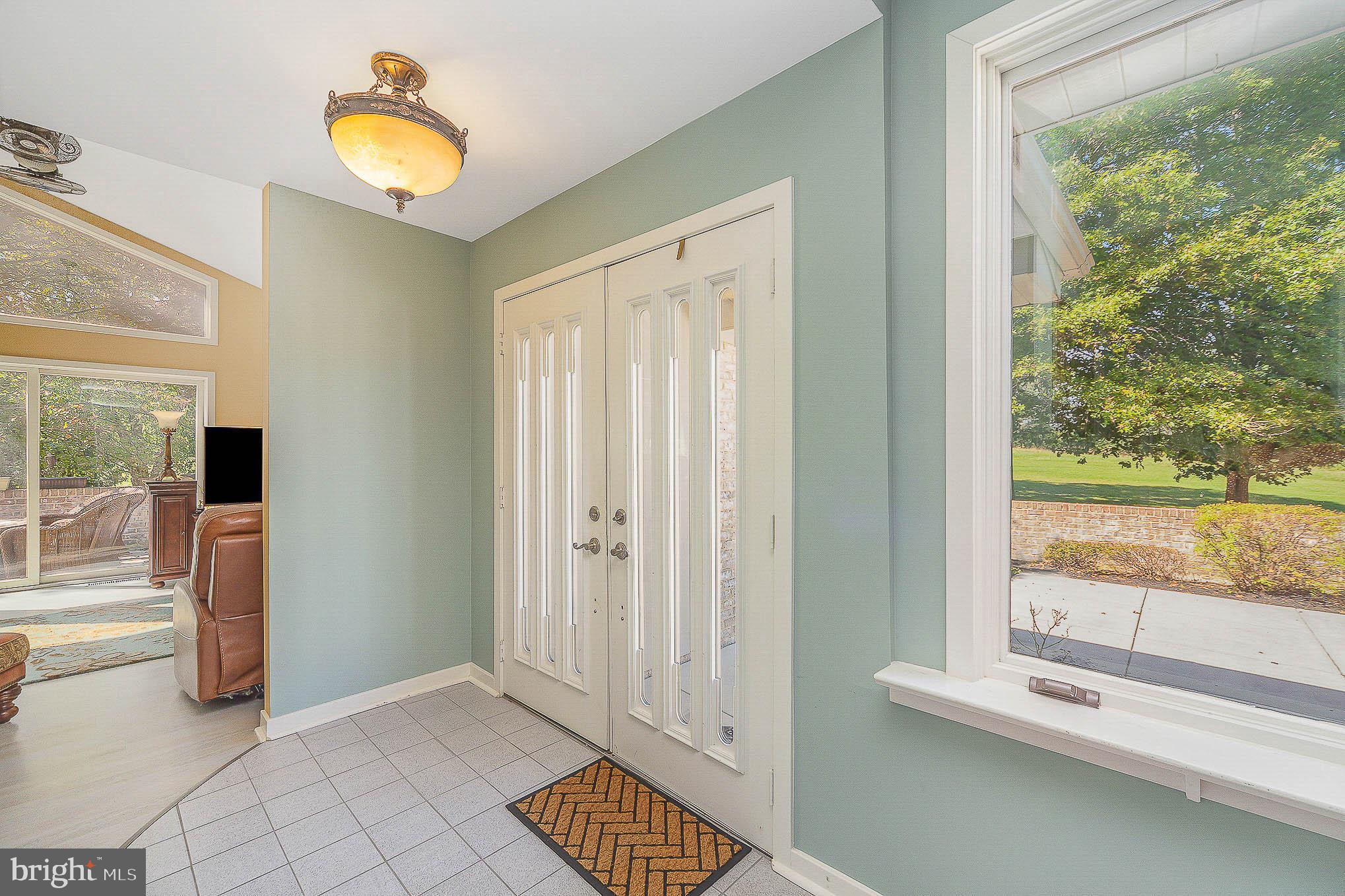 4749 Hanover Road Hanover, PA 17331 - Photo 7 of 40