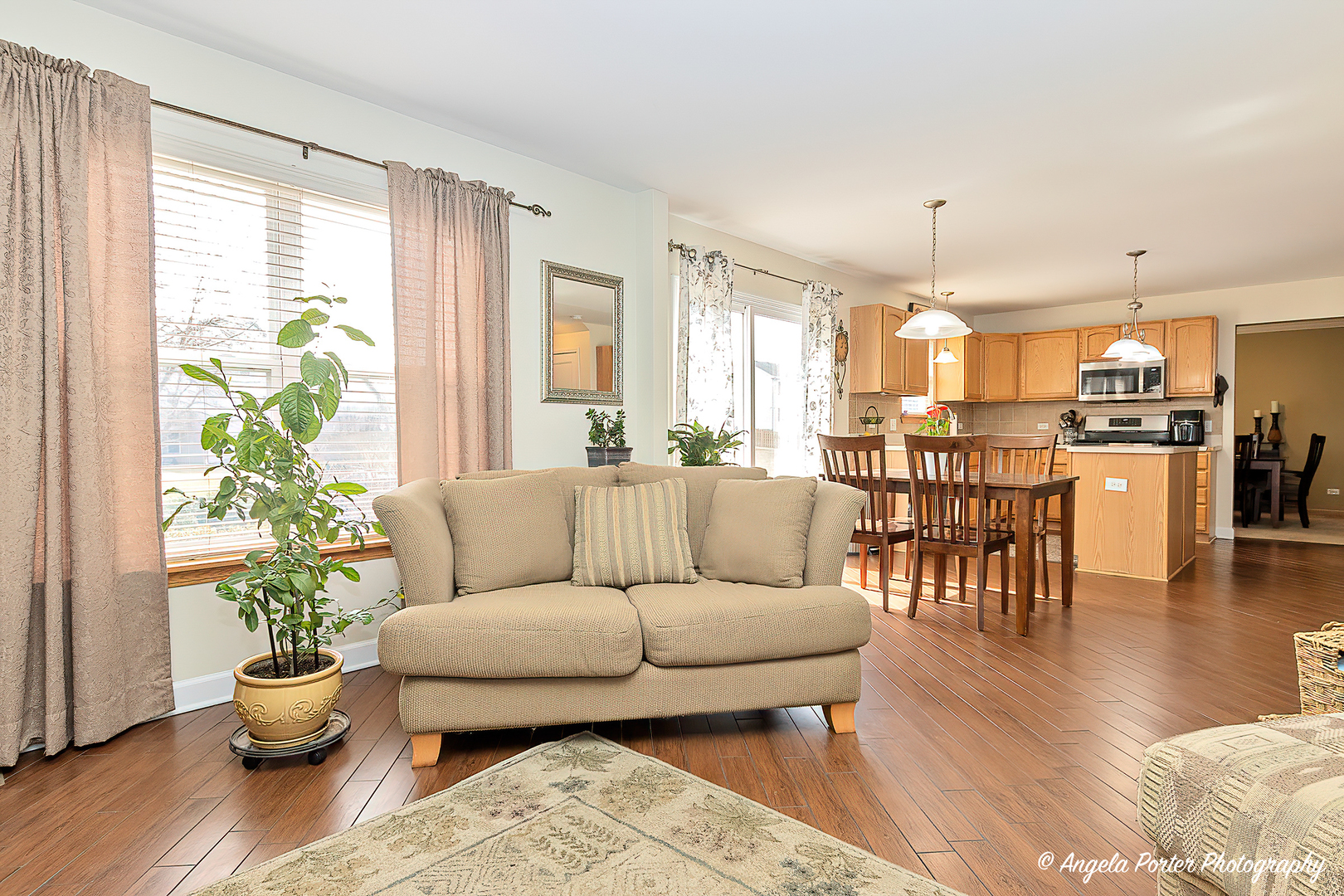 1266 Wildmeadow Road Round Lake, IL 60073 - Photo 12 of 37 Gallery Image 12