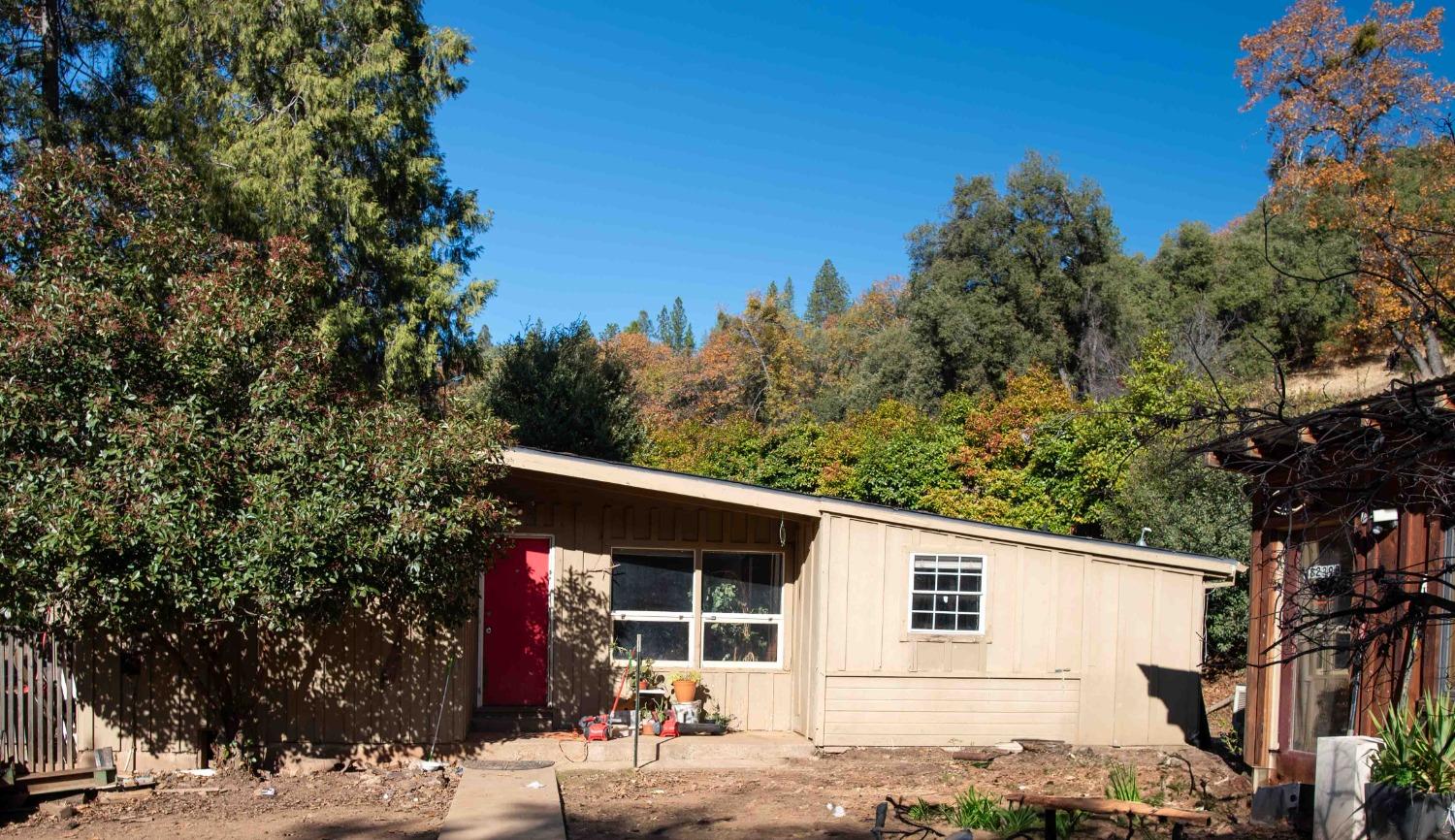 18239 Climax Road Jackson, CA 95642 - Photo 1 of 1 This horse property is the perfect starter home or investor's delight.