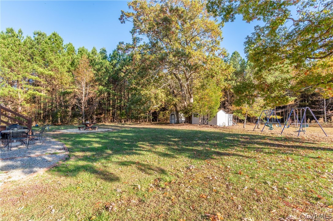 9280 Old Stage Road Prince George, VA 23875 - Photo 5 of 38 Gallery Image 5