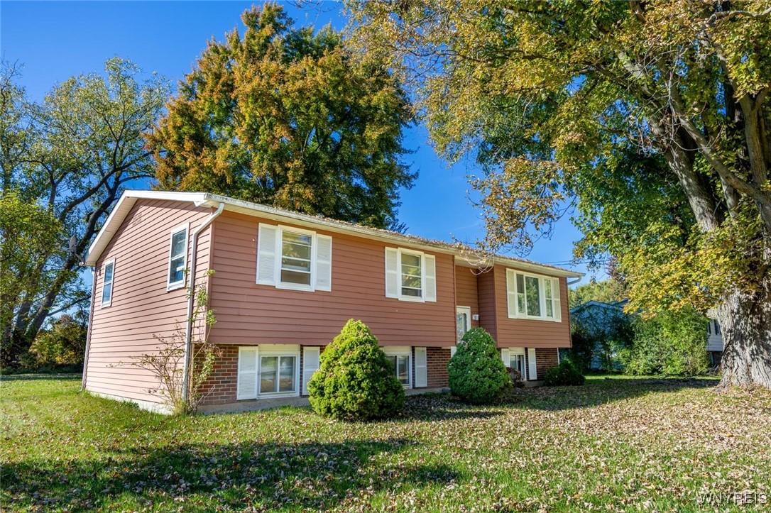 3980 Ridgelea Drive Lockport, NY 14094 - Photo 6 of 29