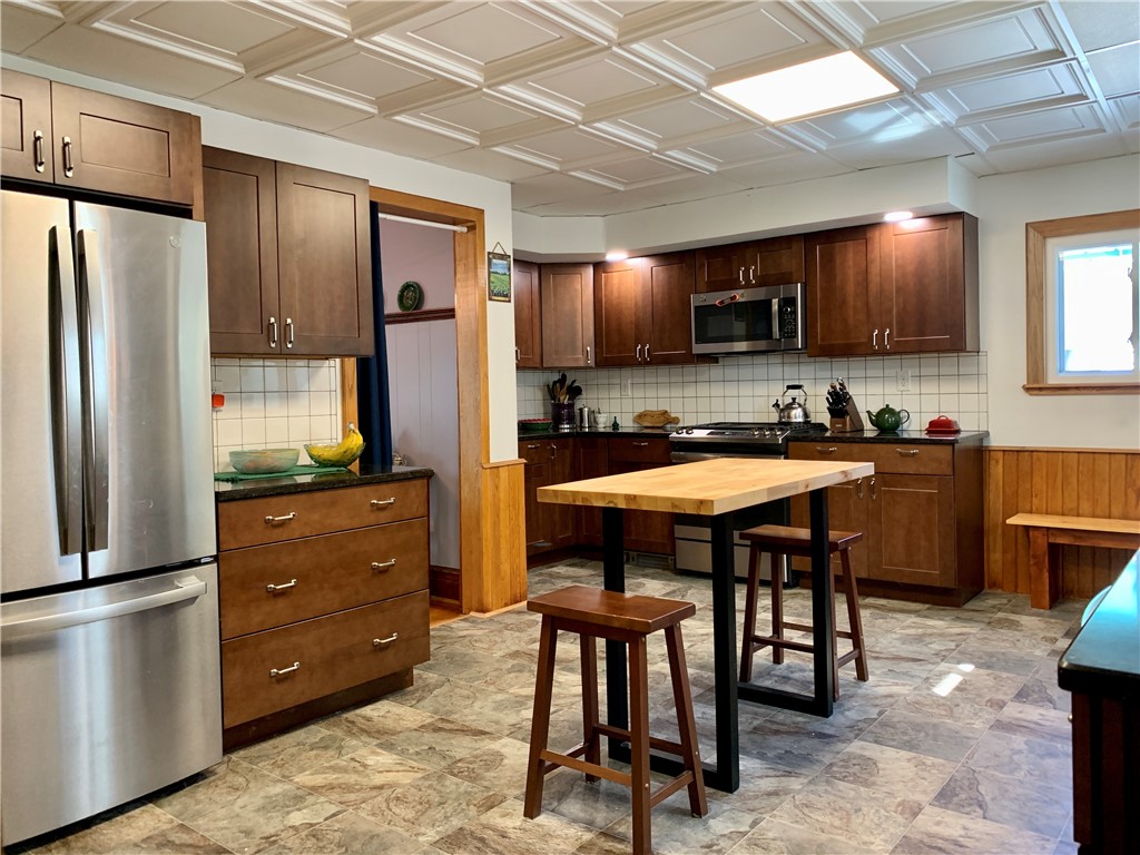 37 Spruce Street Oneonta, NY 13820 - Photo 13 of 50