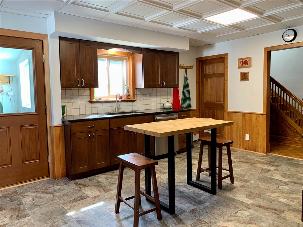 37 Spruce Street Oneonta, NY 13820 - Photo 15 of 50