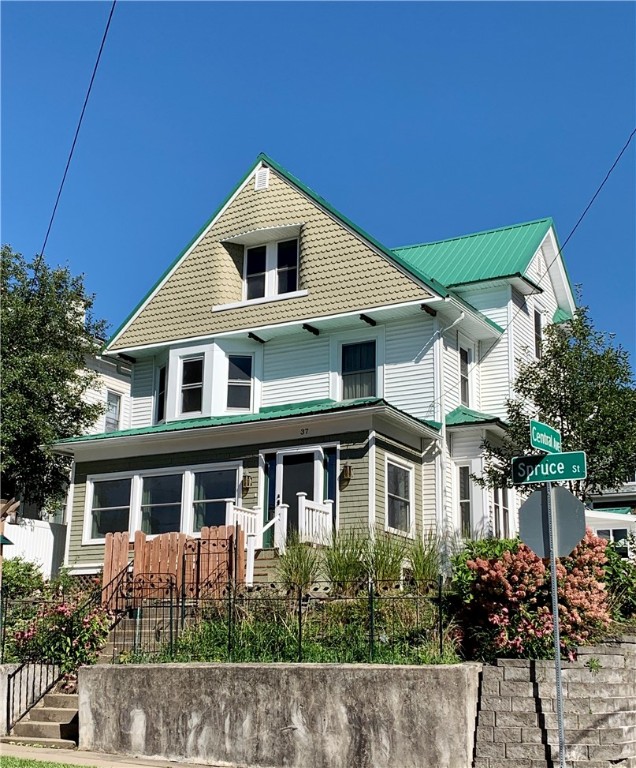 37 Spruce Street Oneonta, NY 13820 - Photo 2 of 50