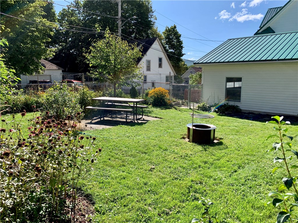 37 Spruce Street Oneonta, NY 13820 - Photo 40 of 50