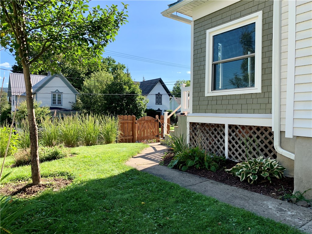 37 Spruce Street Oneonta, NY 13820 - Photo 44 of 50