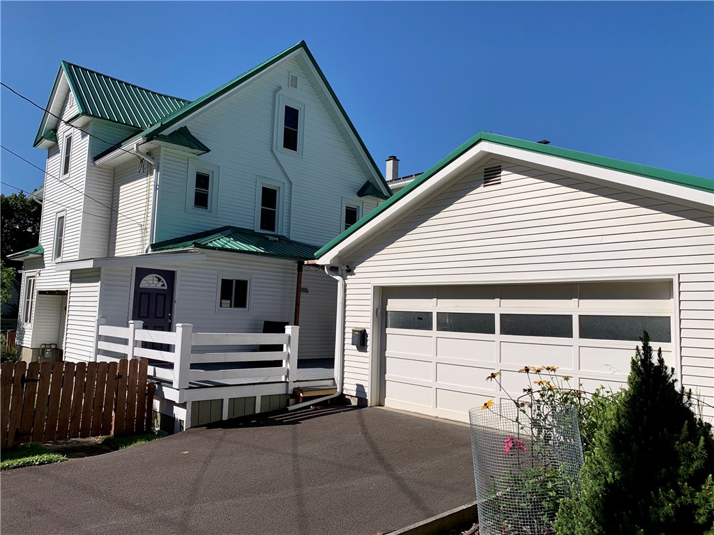 37 Spruce Street Oneonta, NY 13820 - Photo 6 of 50