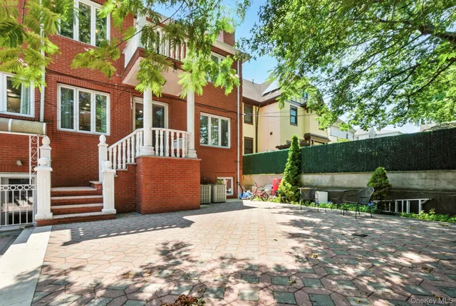 $3,200,000 | 77-16 Kew Forest Lane | Forest Hills