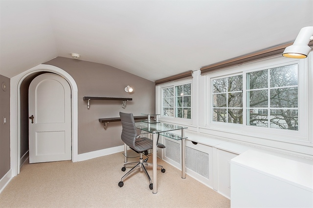 210 Franklin Road Glencoe, IL 60022 - Photo 18 of 20 a view of workspace with windows