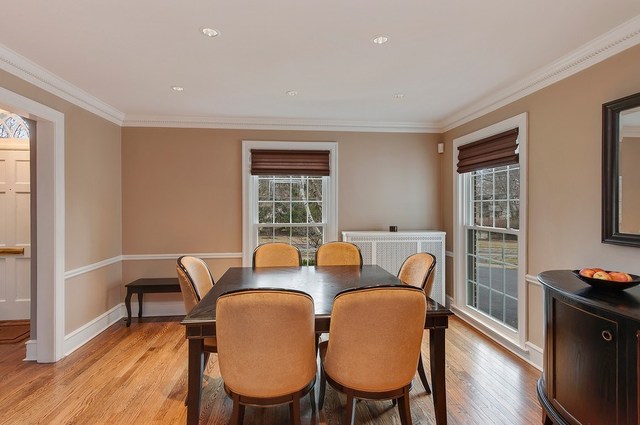210 Franklin Road Glencoe, IL 60022 - Photo 6 of 20 a view of a dining room with furniture window and wooden floor