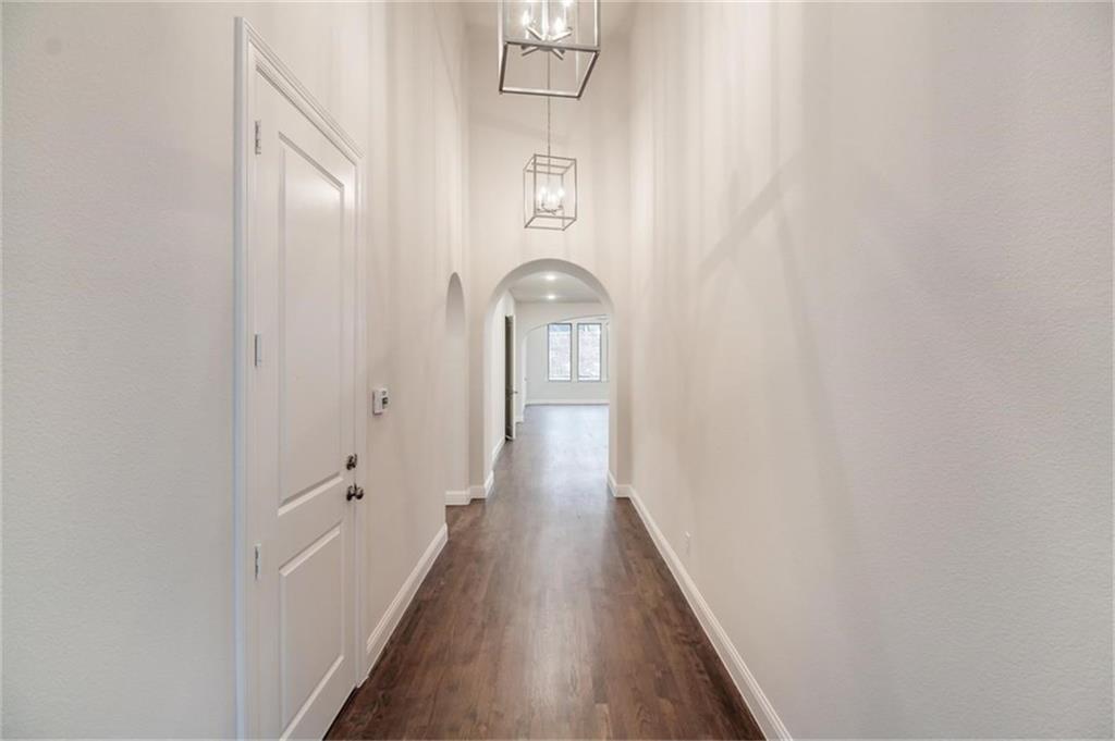 860 Avery Street Allen, TX 75013 - Photo 4 of 30