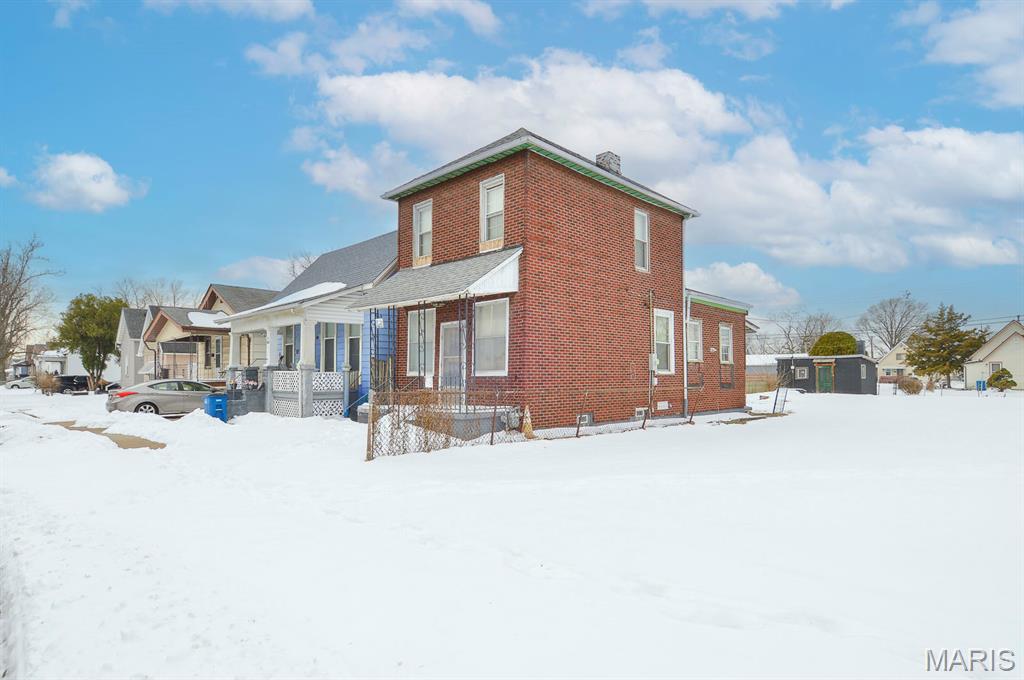 1647 Maple Street Granite City, IL 62040 - Photo 2 of 16