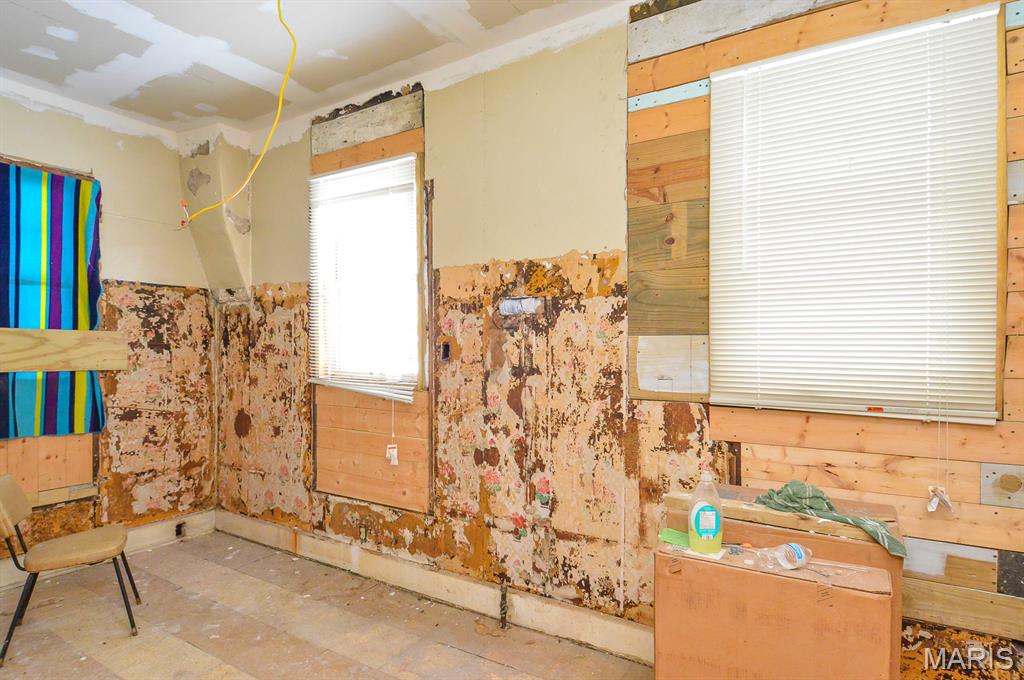 1647 Maple Street Granite City, IL 62040 - Photo 9 of 16