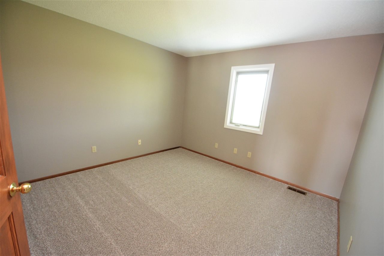 9016 Spring View Drive Fort Wayne, IN 46804 - Photo 21 of 23