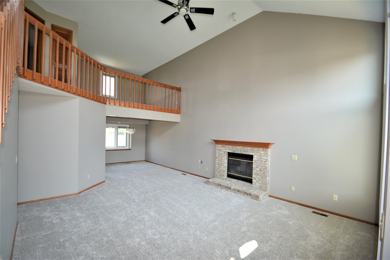 9016 Spring View Drive Fort Wayne, IN 46804 - Photo 6 of 23