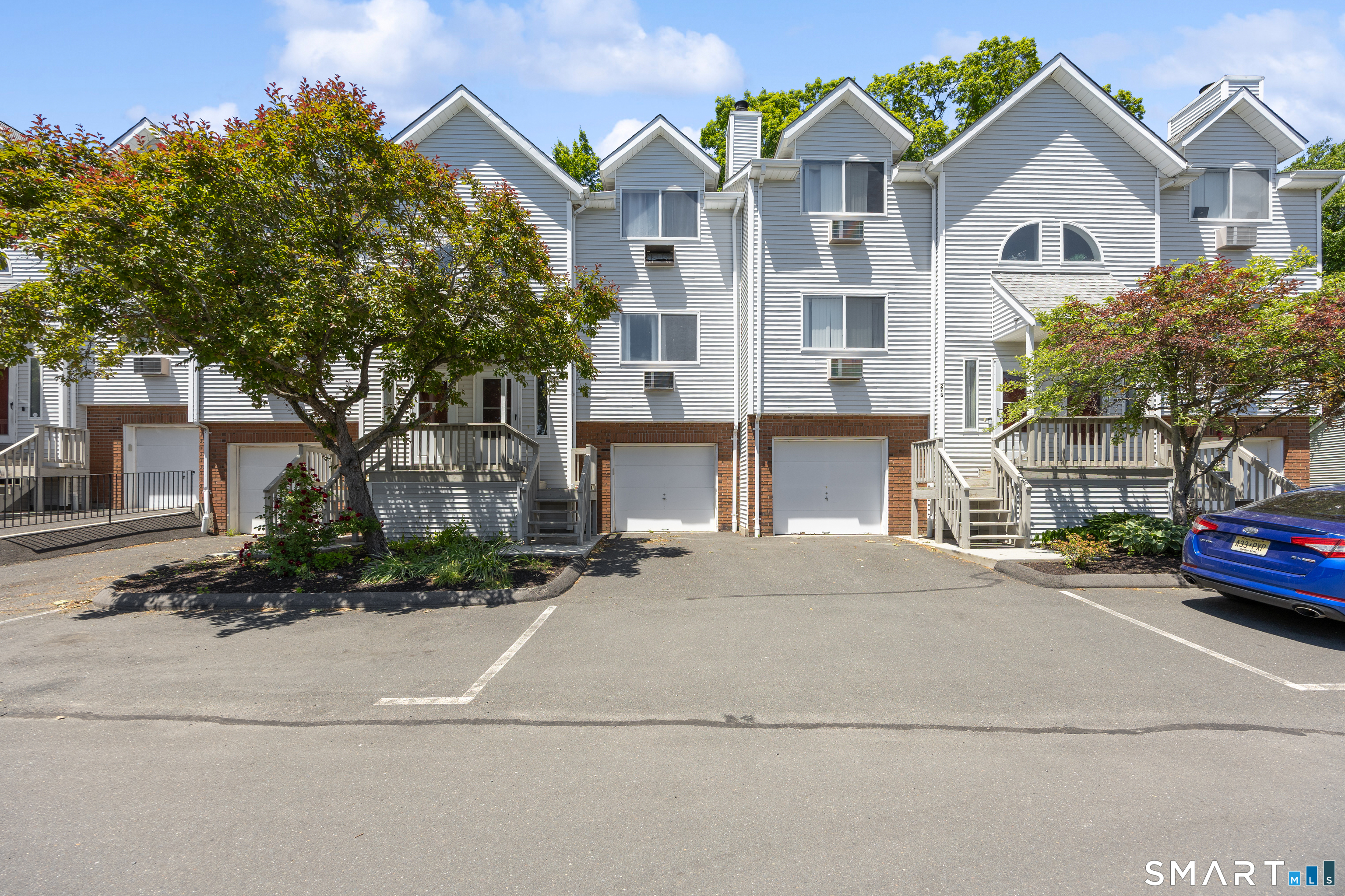 925 Oronoke Road, Unit 27F Waterbury, CT 06708 - Photo 1 of 26