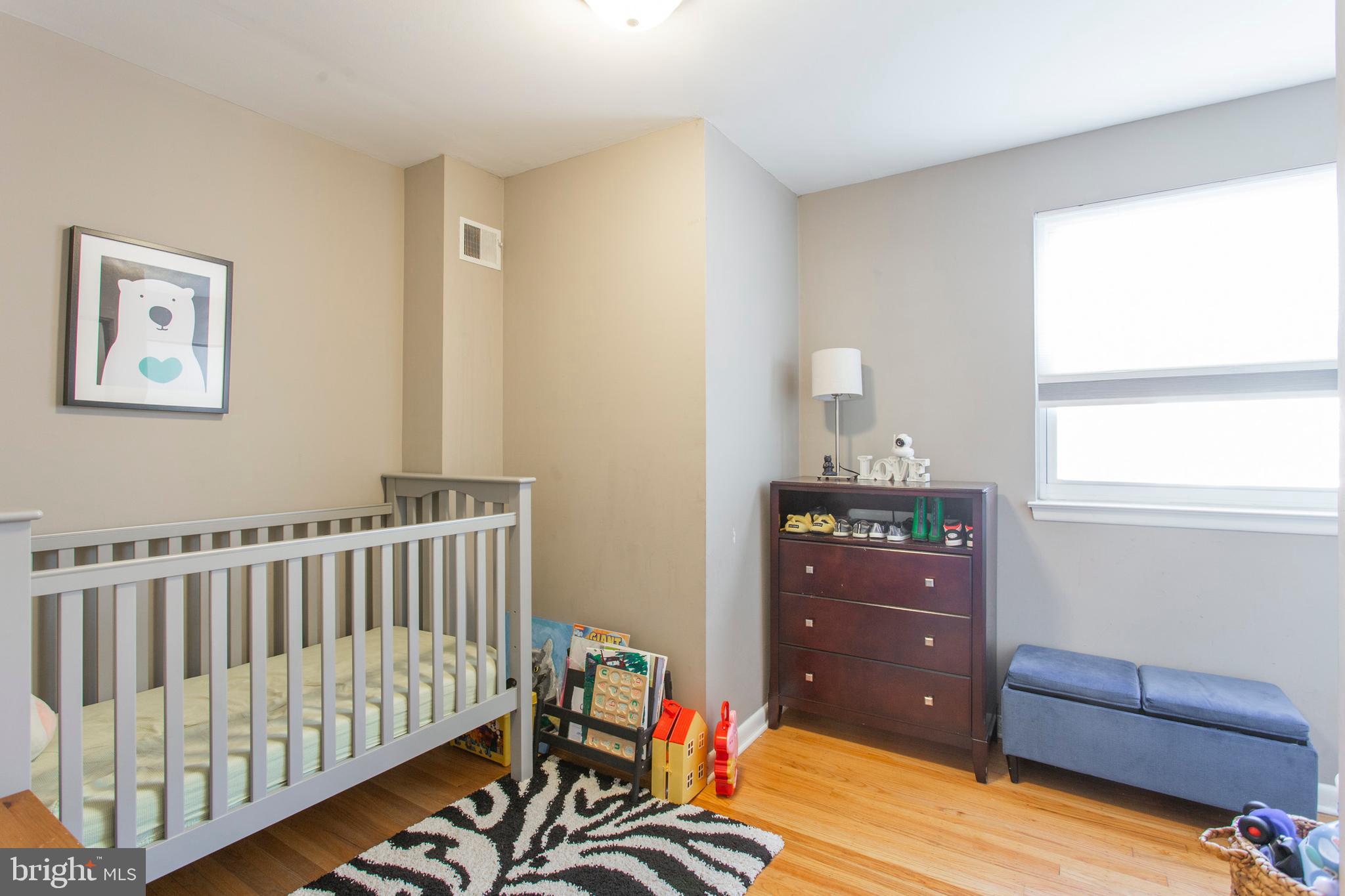 509 South 5th Street Philadelphia, PA 19147 - Photo 21 of 38 Bedroom