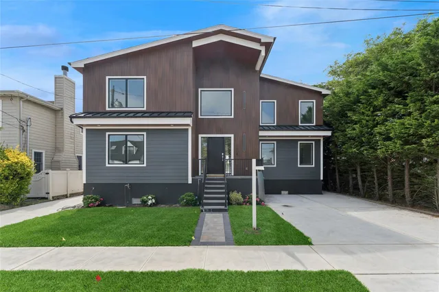 $2,495,872 | 141 Flamingo Street, Atlantic Beach, NY 11509