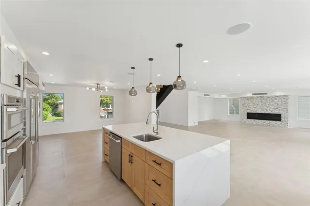 $2,495,872 | 141 Flamingo Street, Atlantic Beach, NY 11509