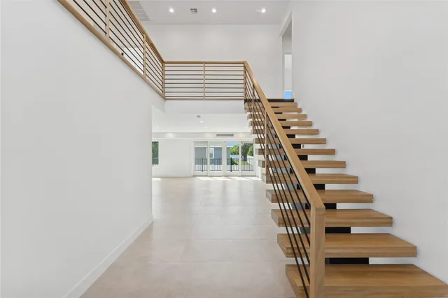 $2,495,872 | 141 Flamingo Street, Atlantic Beach, NY 11509