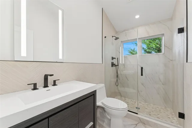 $2,495,872 | 141 Flamingo Street, Atlantic Beach, NY 11509