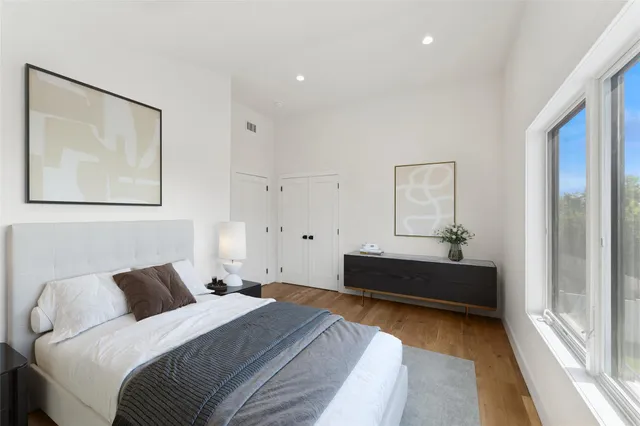 $2,495,872 | 141 Flamingo Street, Atlantic Beach, NY 11509