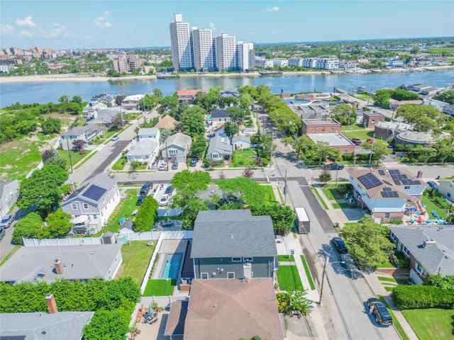 $2,495,872 | 141 Flamingo Street, Atlantic Beach, NY 11509