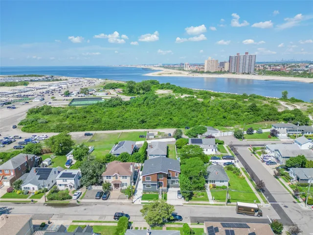 $2,495,872 | 141 Flamingo Street, Atlantic Beach, NY 11509