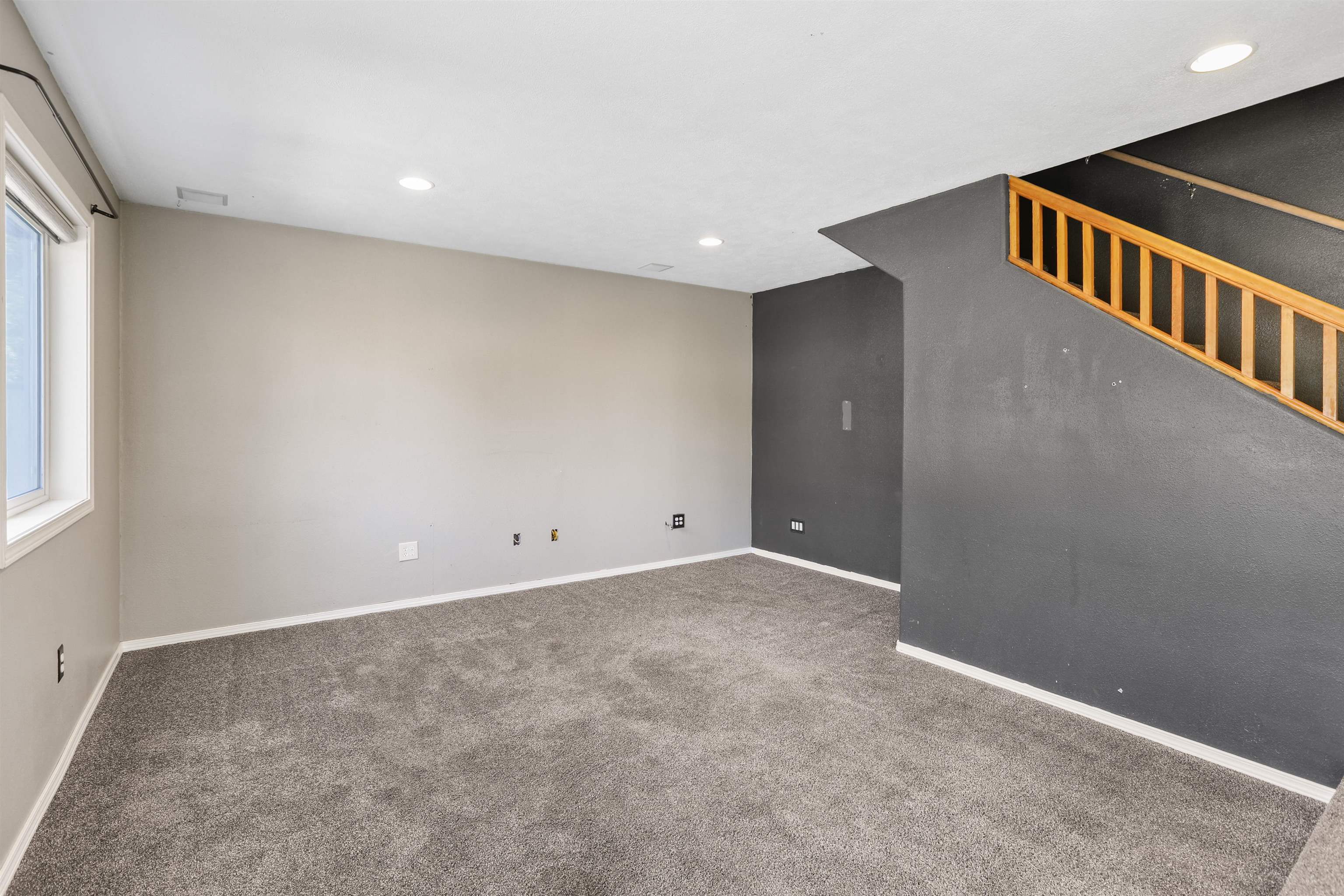 923 East Nebraska Avenue Spokane, WA 99208 - Photo 12 of 25