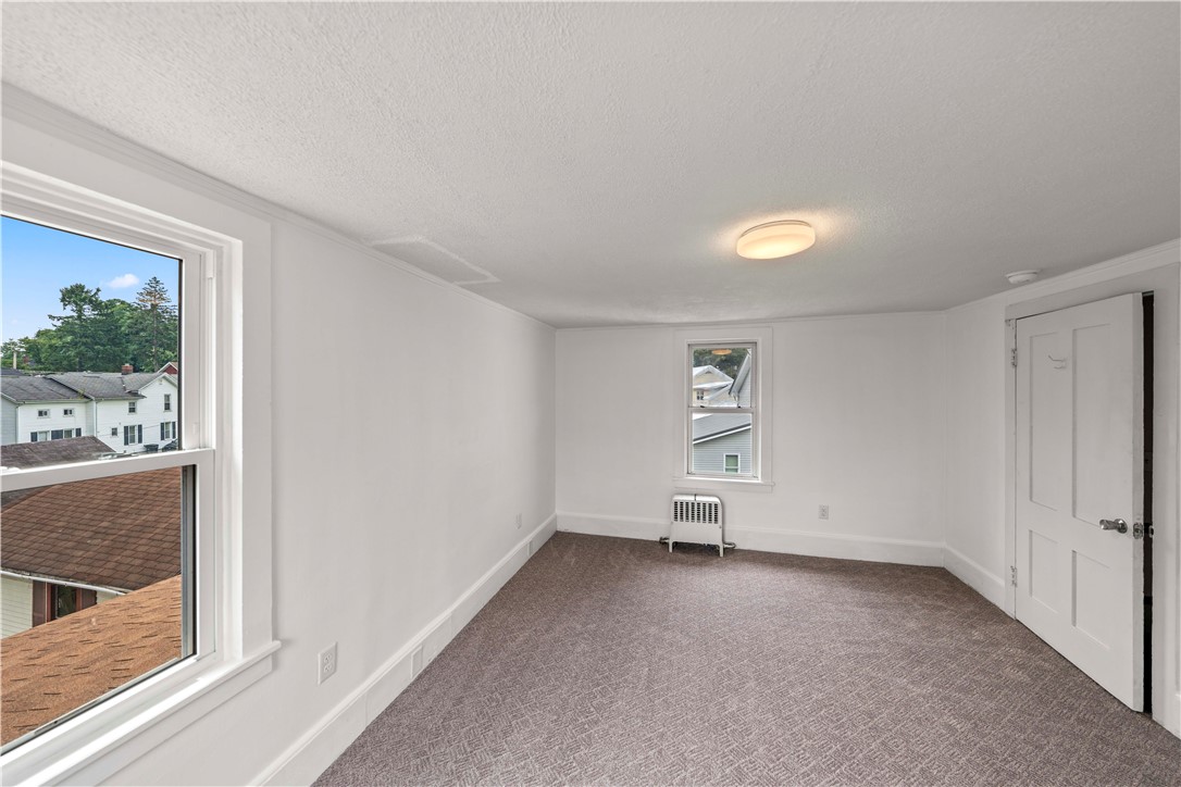 10 Sisson Street Lyons, NY 14489 - Photo 28 of 44